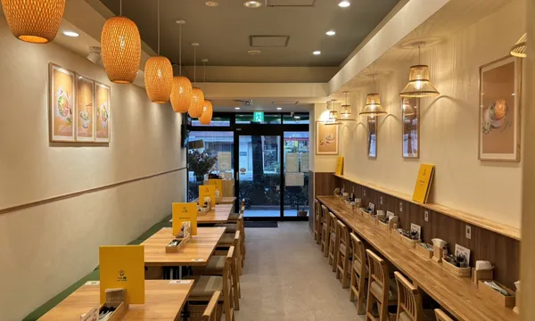 人形町店の店内