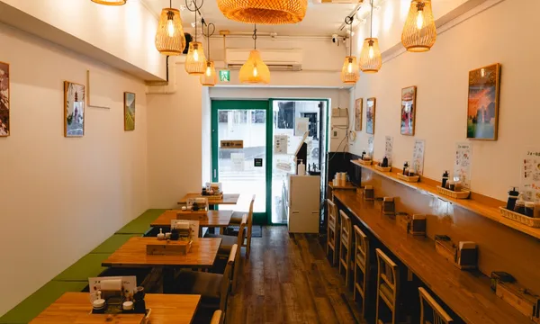 溜池山王店の店内