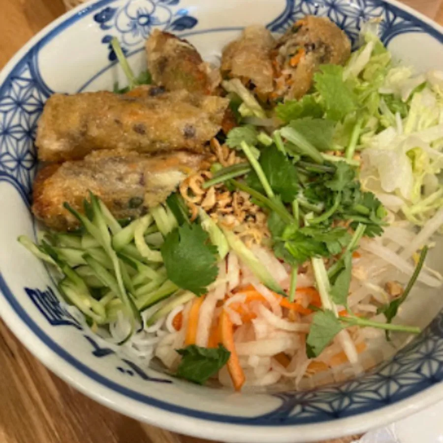 初めてのブン料理におすすめの揚げ春巻きブン