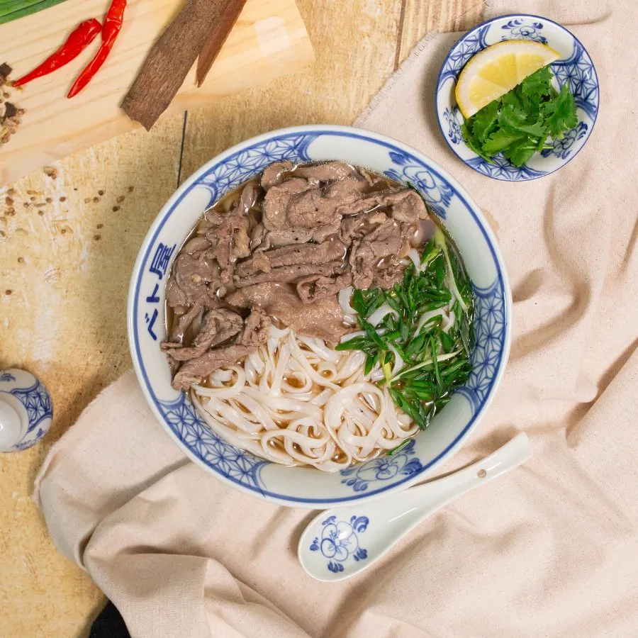 素材の旨味が詰まったフォーの一杯